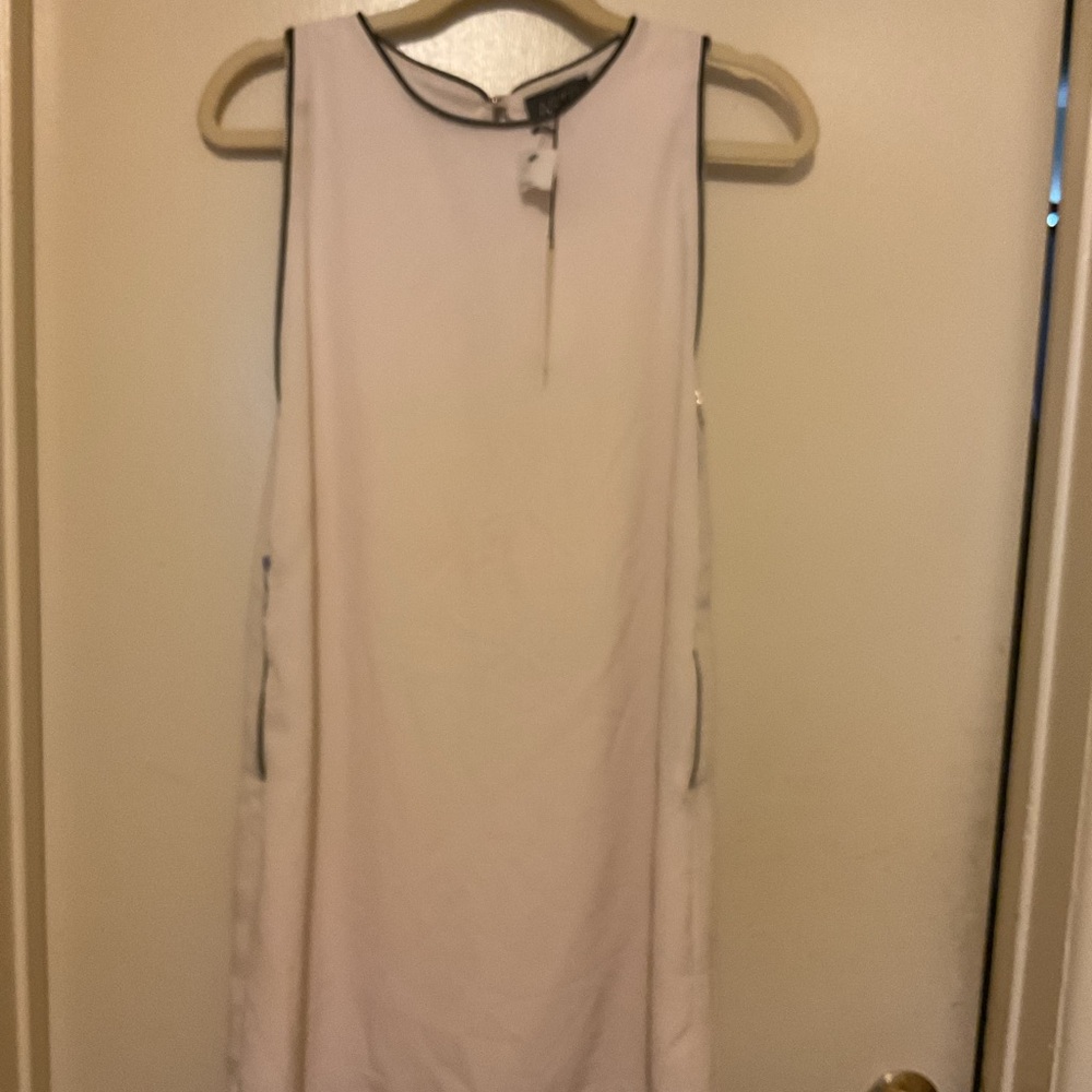 Astr Sleeveless Cream Shift Dress with Black Trim